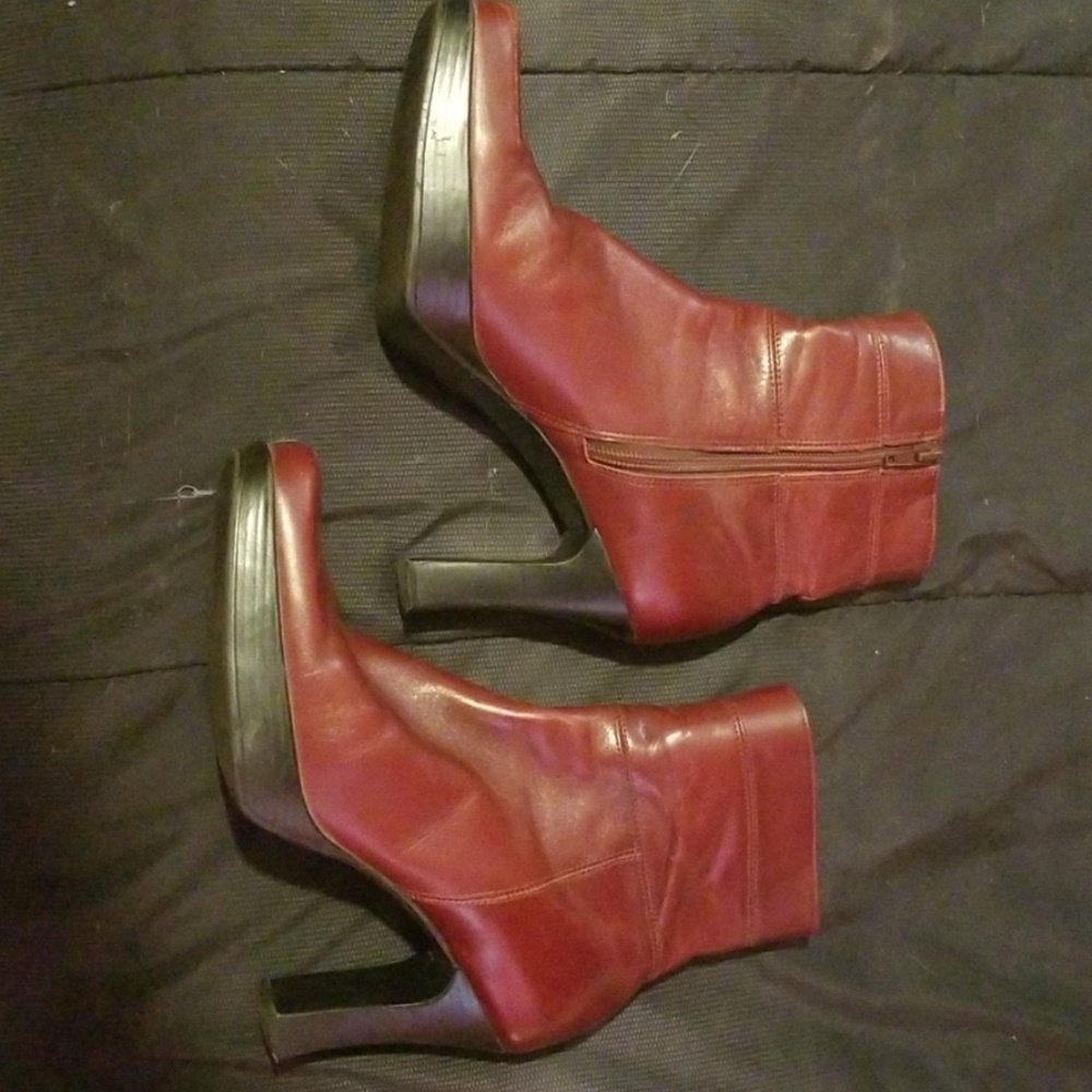 Burgandy Heeled Boots